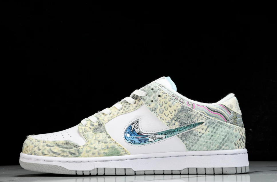 Nike Dragon Steam Puppet