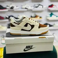 SB DUNK LOW - CHOCOLATE